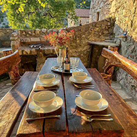 Sunset Haven Ferienhaus Zarače