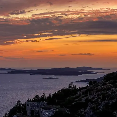 Ferienhaus Sunset Haven Zarače
